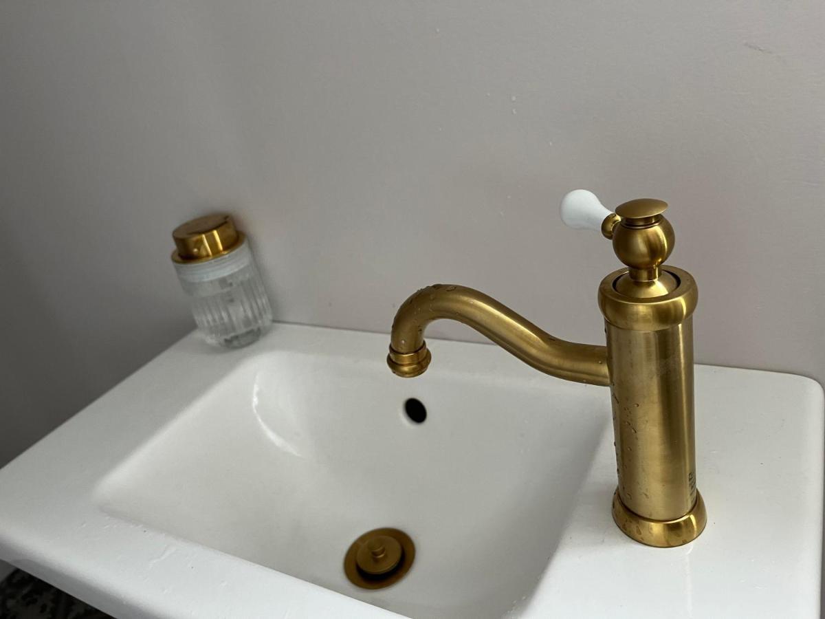 Lovisas Stuga Vadstena Zewnętrze zdjęcie